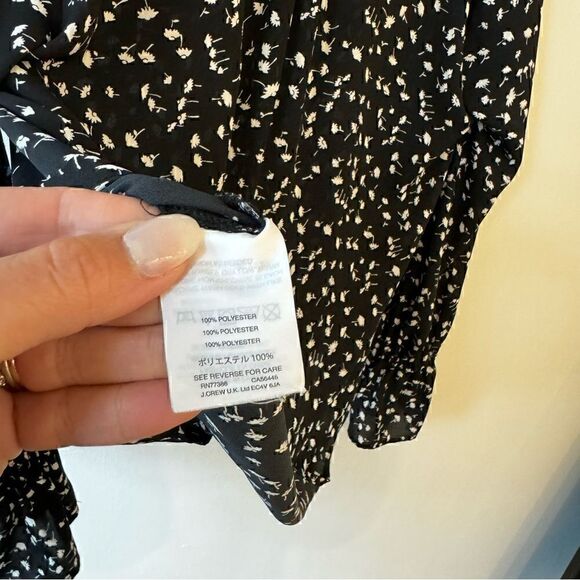 J Crew Black Floral Pintuck Popover Top with Long Bell Sleeve Size S - Picture 5 of 6